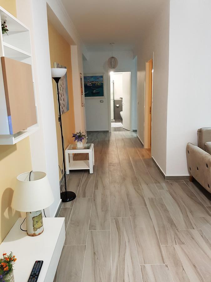 Sofia'S Holiday Apartment Влёра Экстерьер фото