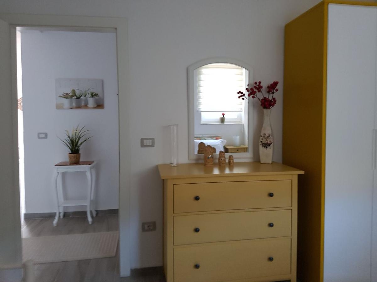 Sofia'S Holiday Apartment Влёра Экстерьер фото